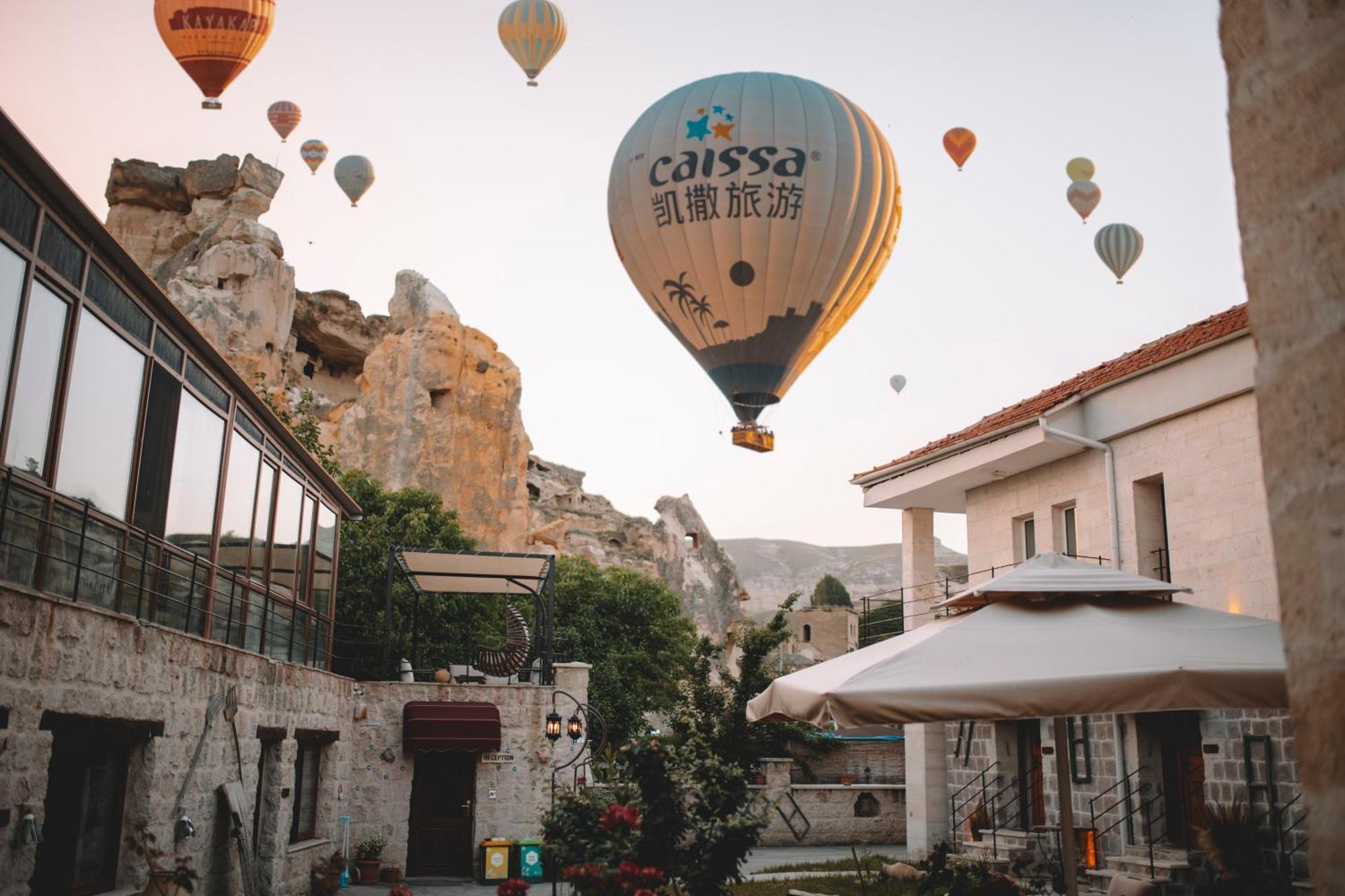 Bed and Breakfast Cavusin Cave House-Cappadocia Göreme Exterior foto